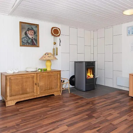 8 Person In Rsted * Orsted (Midtjylland)