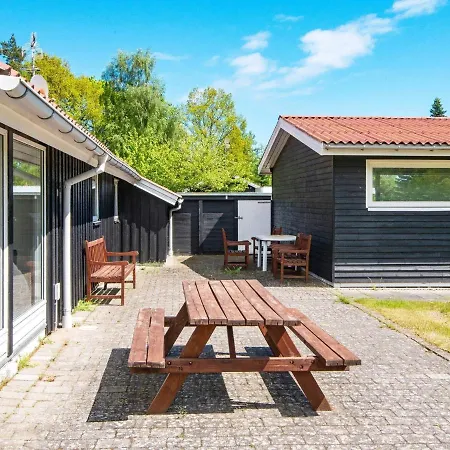 Holiday home 8 Person In Rsted Orsted (Midtjylland)
